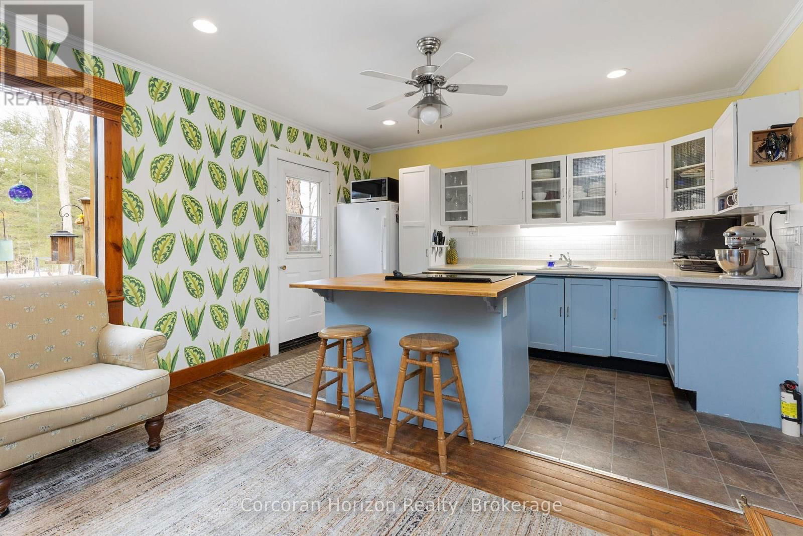 1641 WALKERS POINT ROAD Image 14