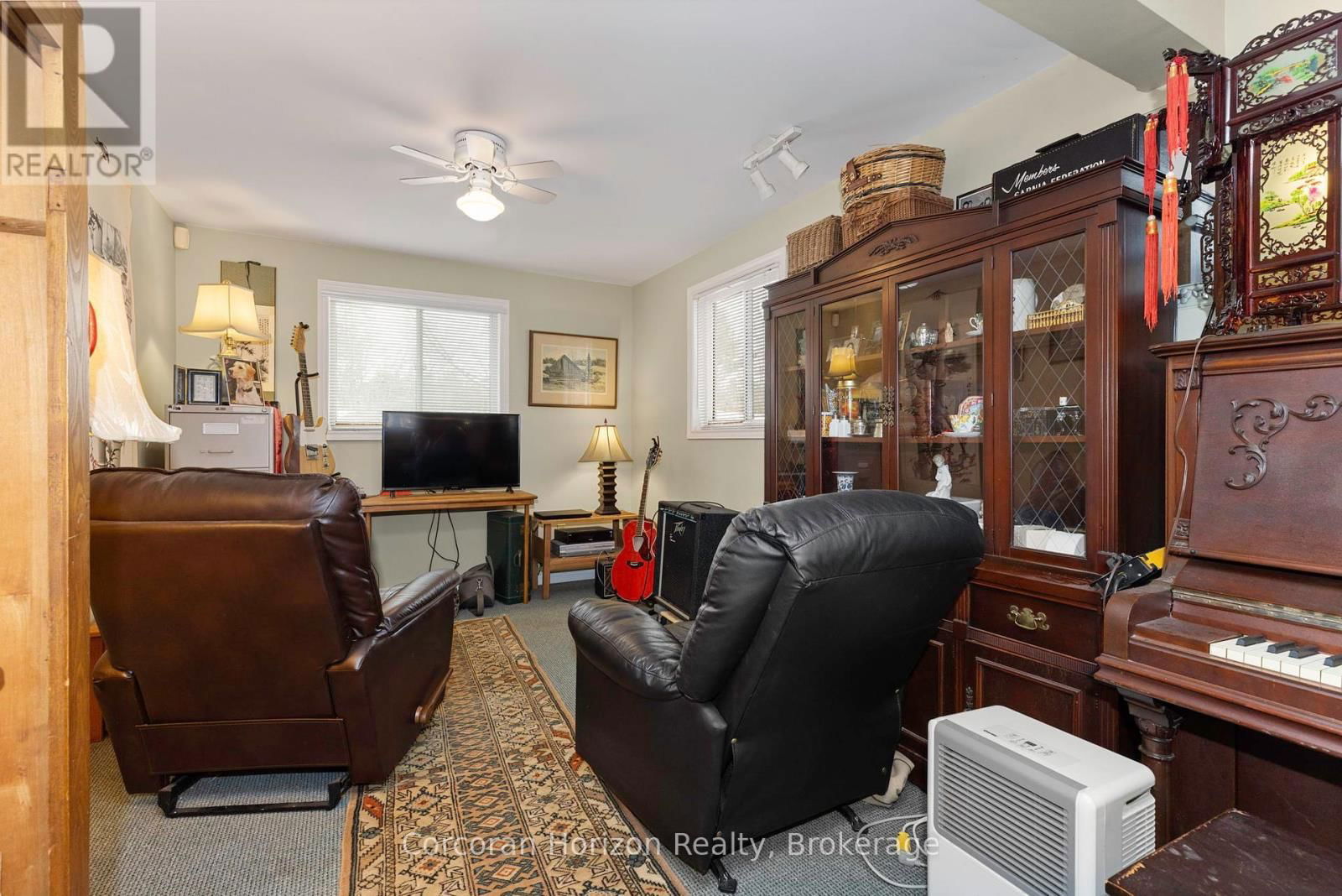 1641 WALKERS POINT ROAD Image 15