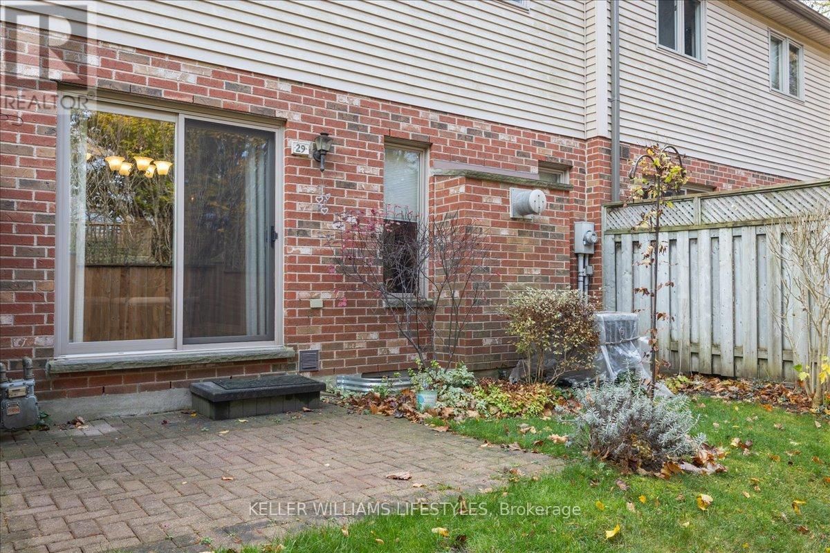 29 - 1478 ADELAIDE STREET NORTH Image 45