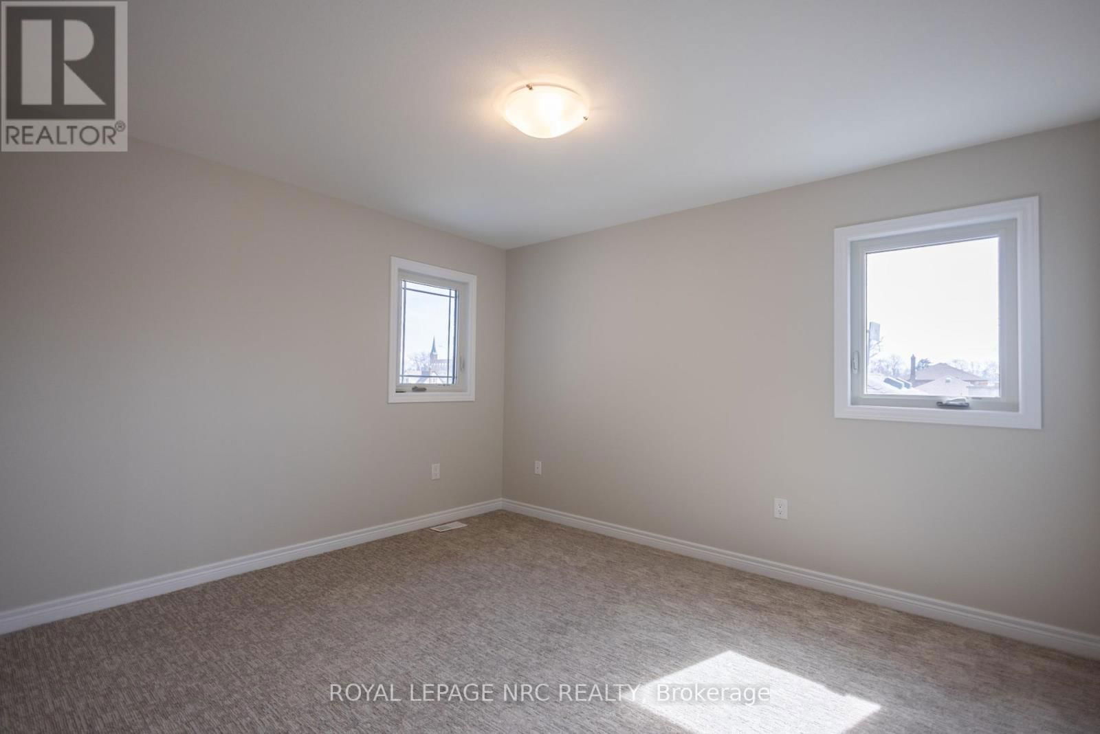 25 MCMANN DRIVE Image 13