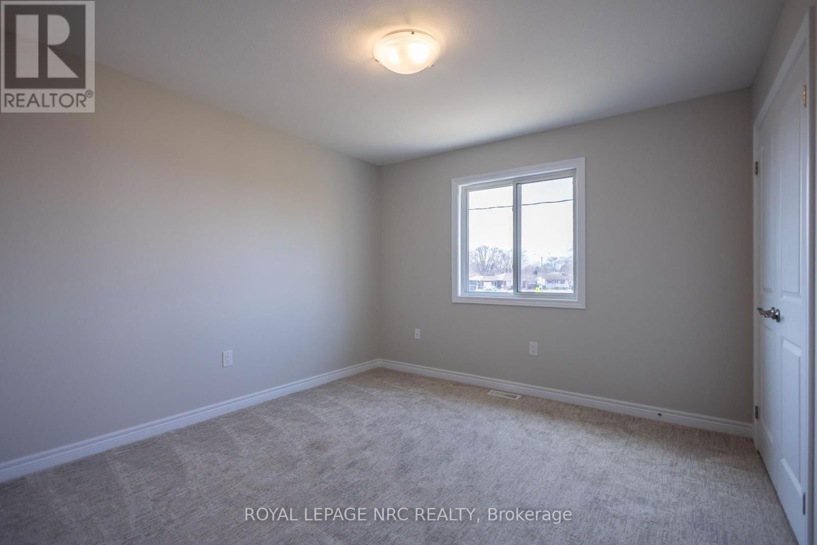 25 MCMANN DRIVE Image 17