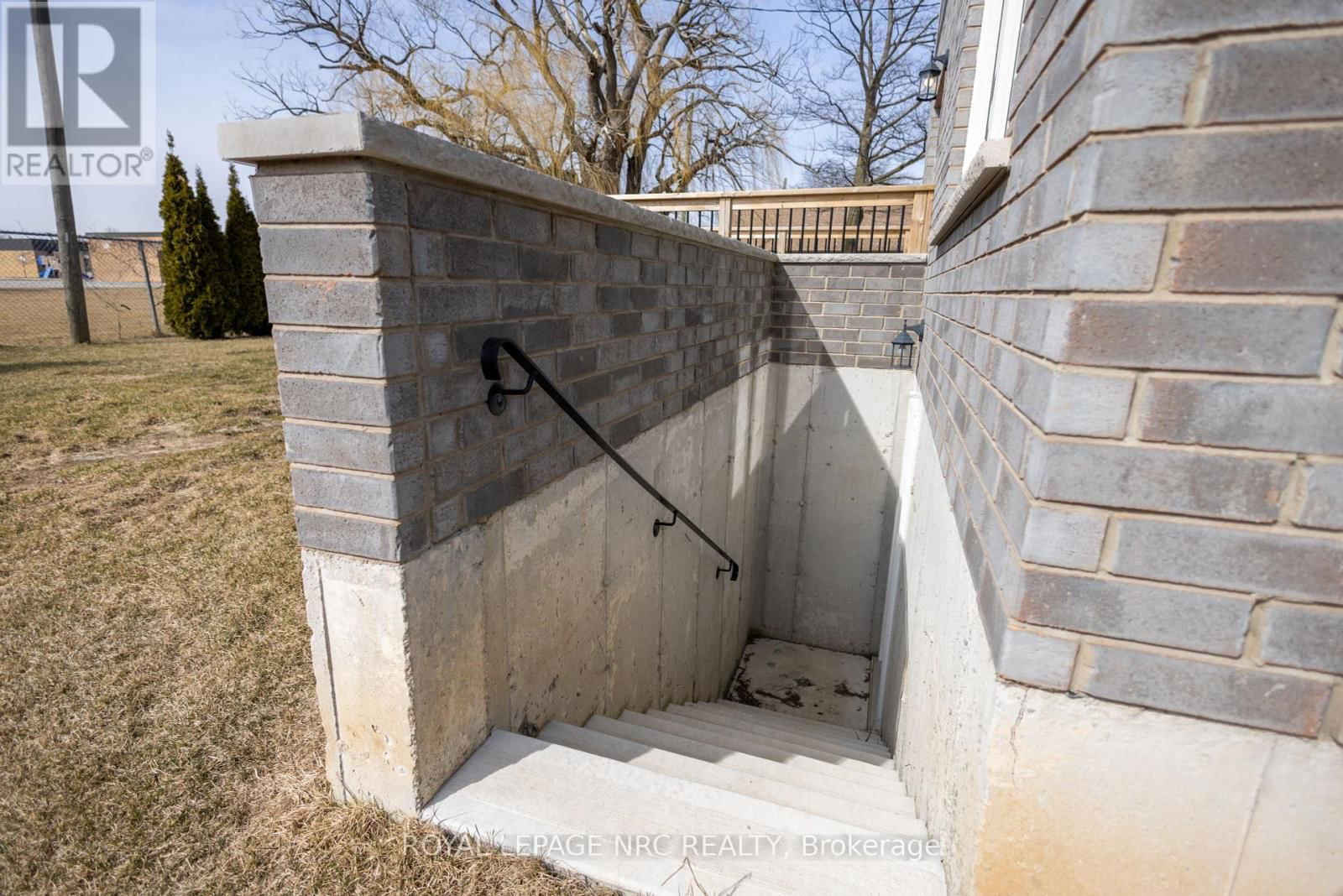 25 MCMANN DRIVE Image 23