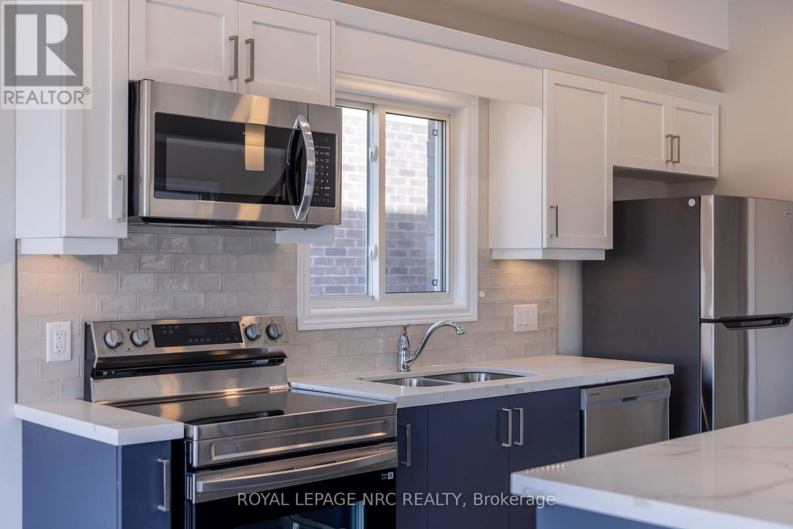 25 MCMANN DRIVE Image 4