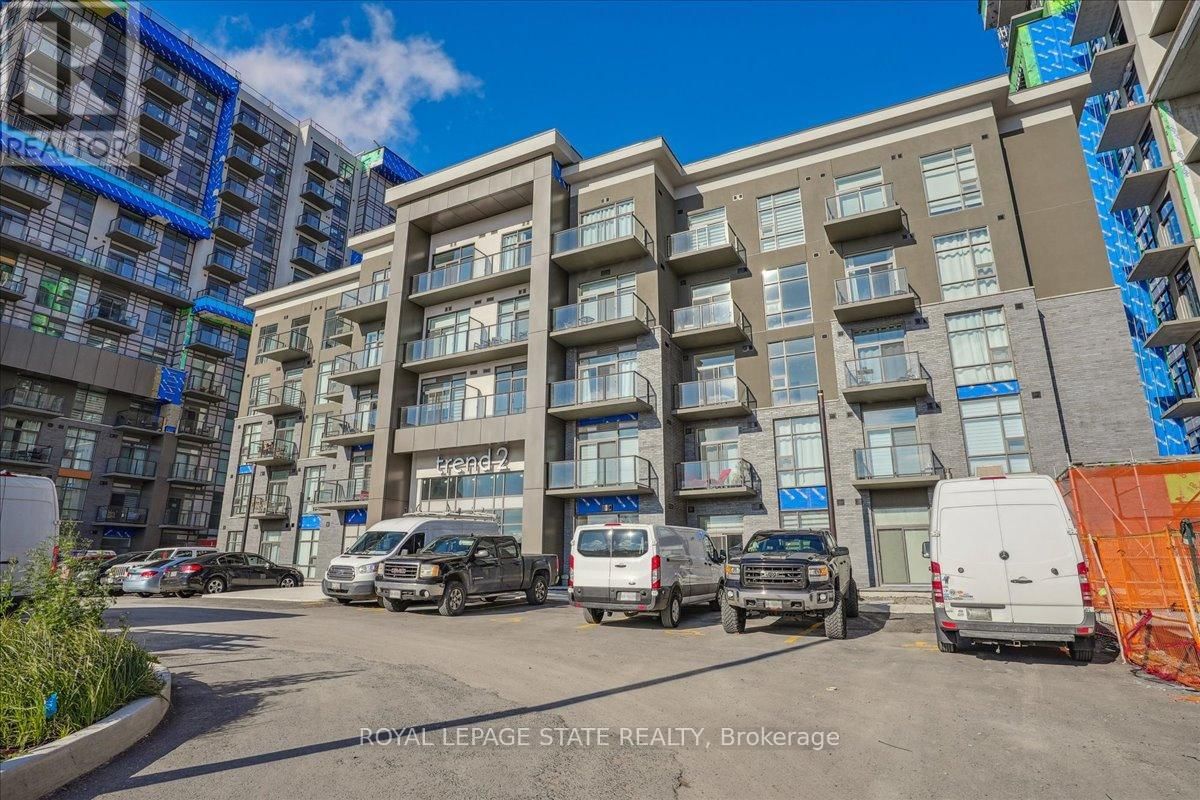 815 - 460 DUNDAS STREET EAST Image 1