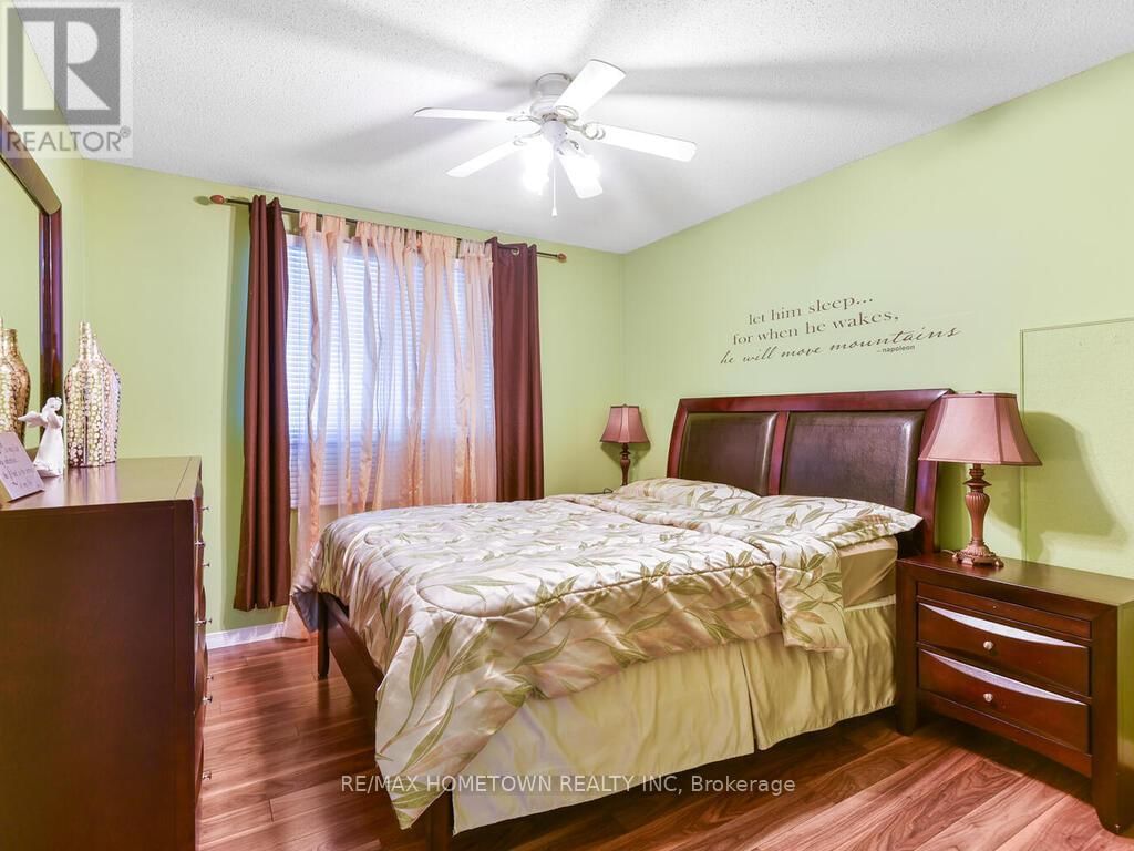 625 LAURIER BOULEVARD Image 19