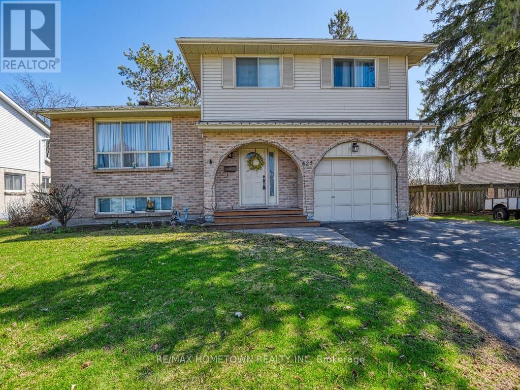 625 LAURIER BOULEVARD Image 2