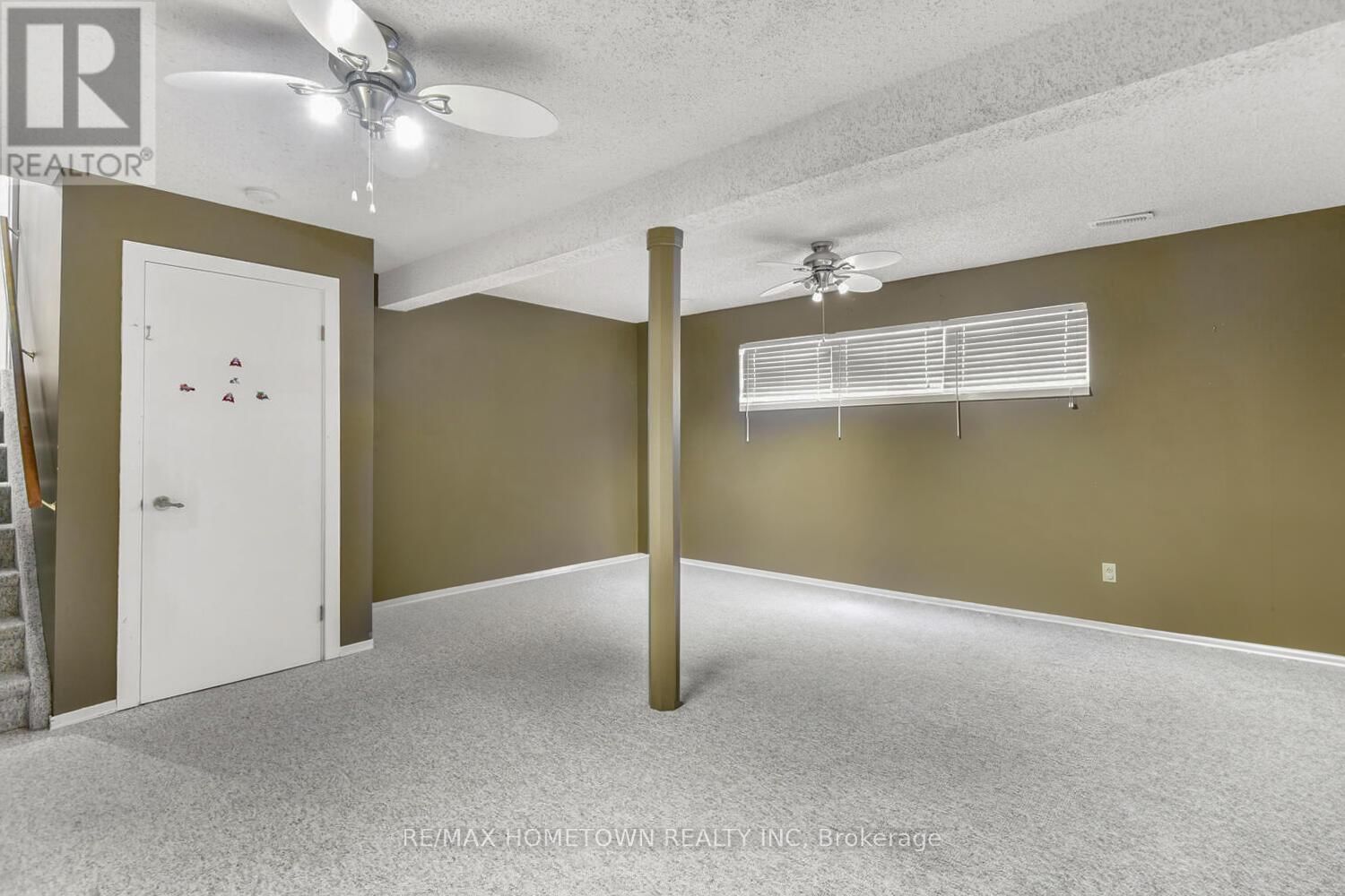 625 LAURIER BOULEVARD Image 23