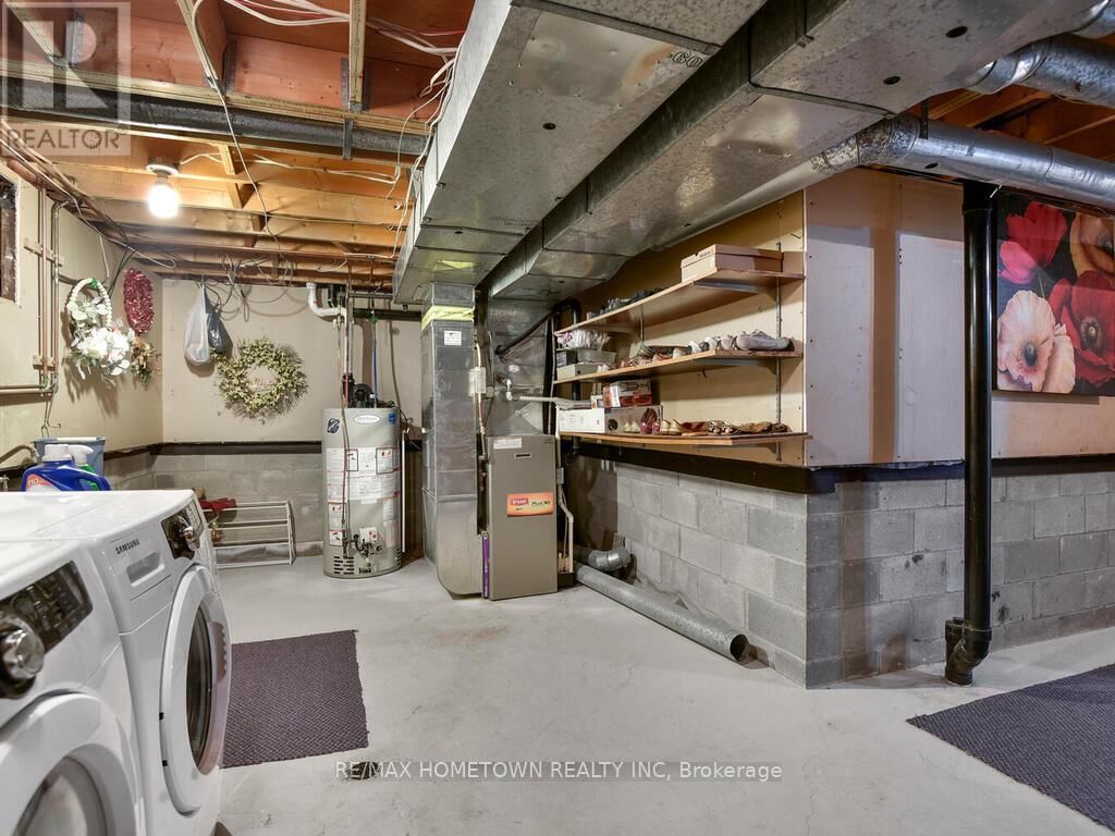 625 LAURIER BOULEVARD Image 28