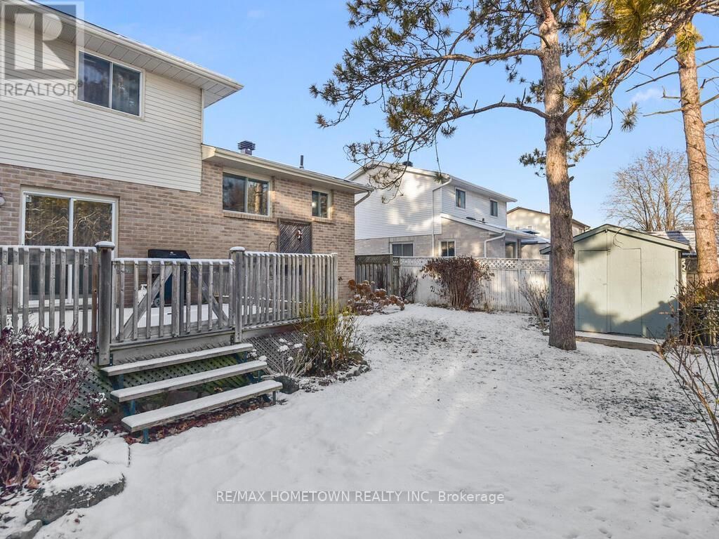 625 LAURIER BOULEVARD Image 30