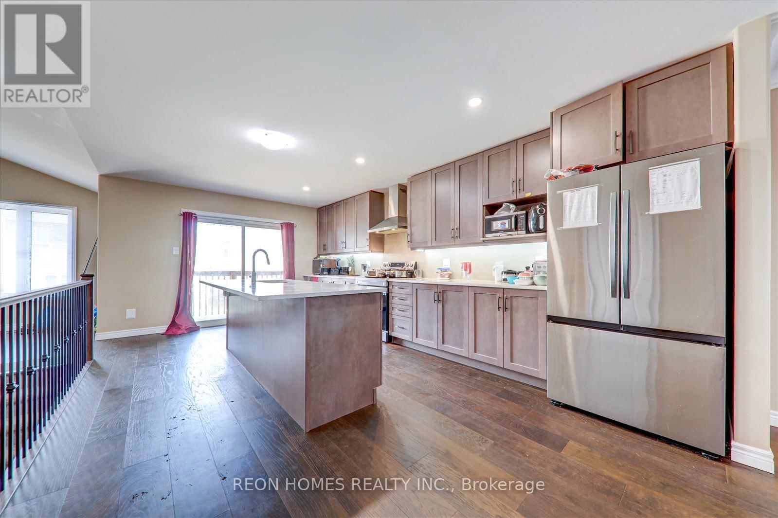 42 YORK DRIVE Image 9