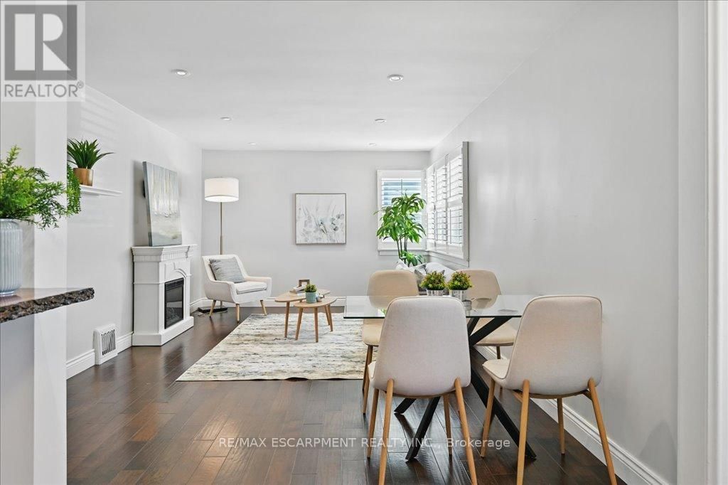 433 EAST 38TH STREET Image 11