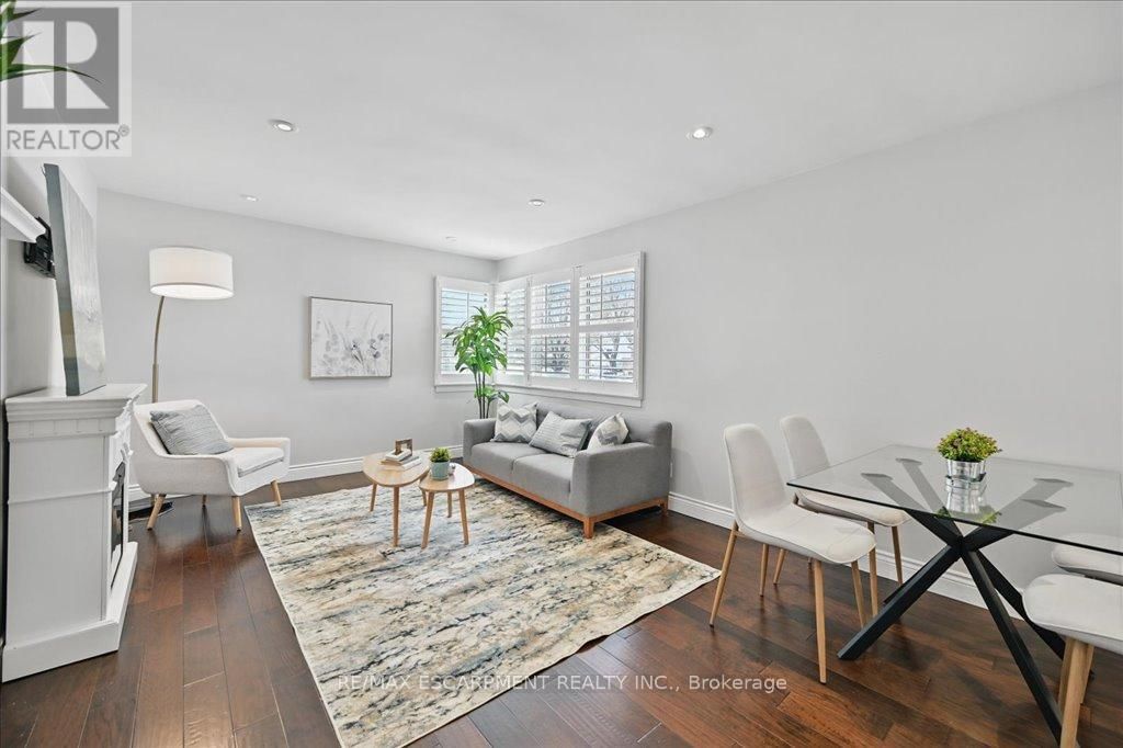 433 EAST 38TH STREET Image 12