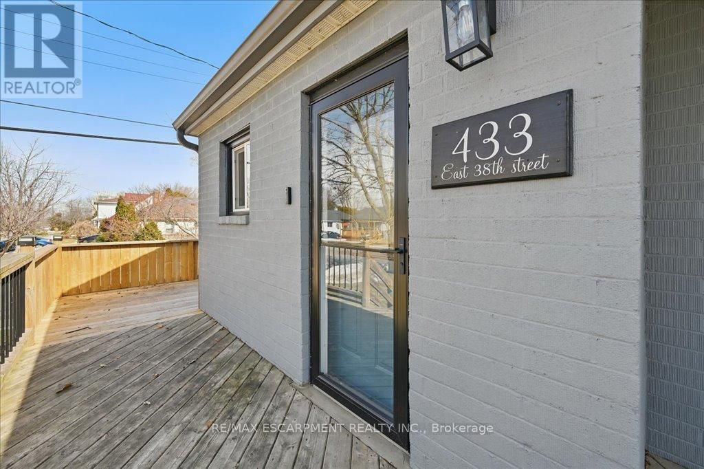 433 EAST 38TH STREET Image 4