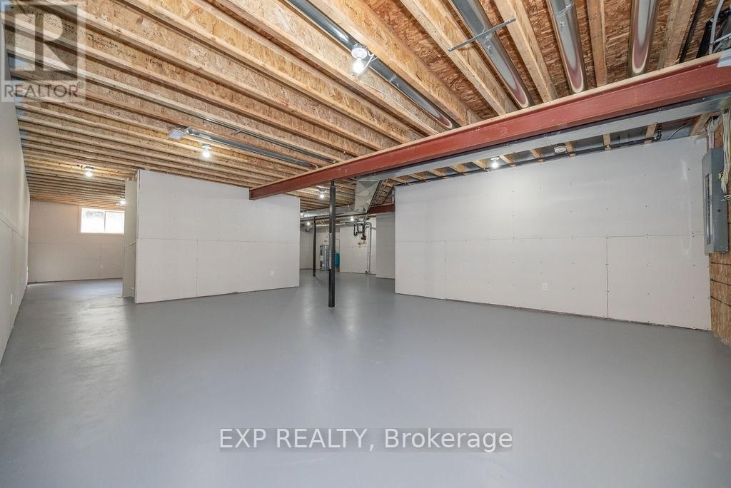 912 BURNSTOWN ROAD Image 35