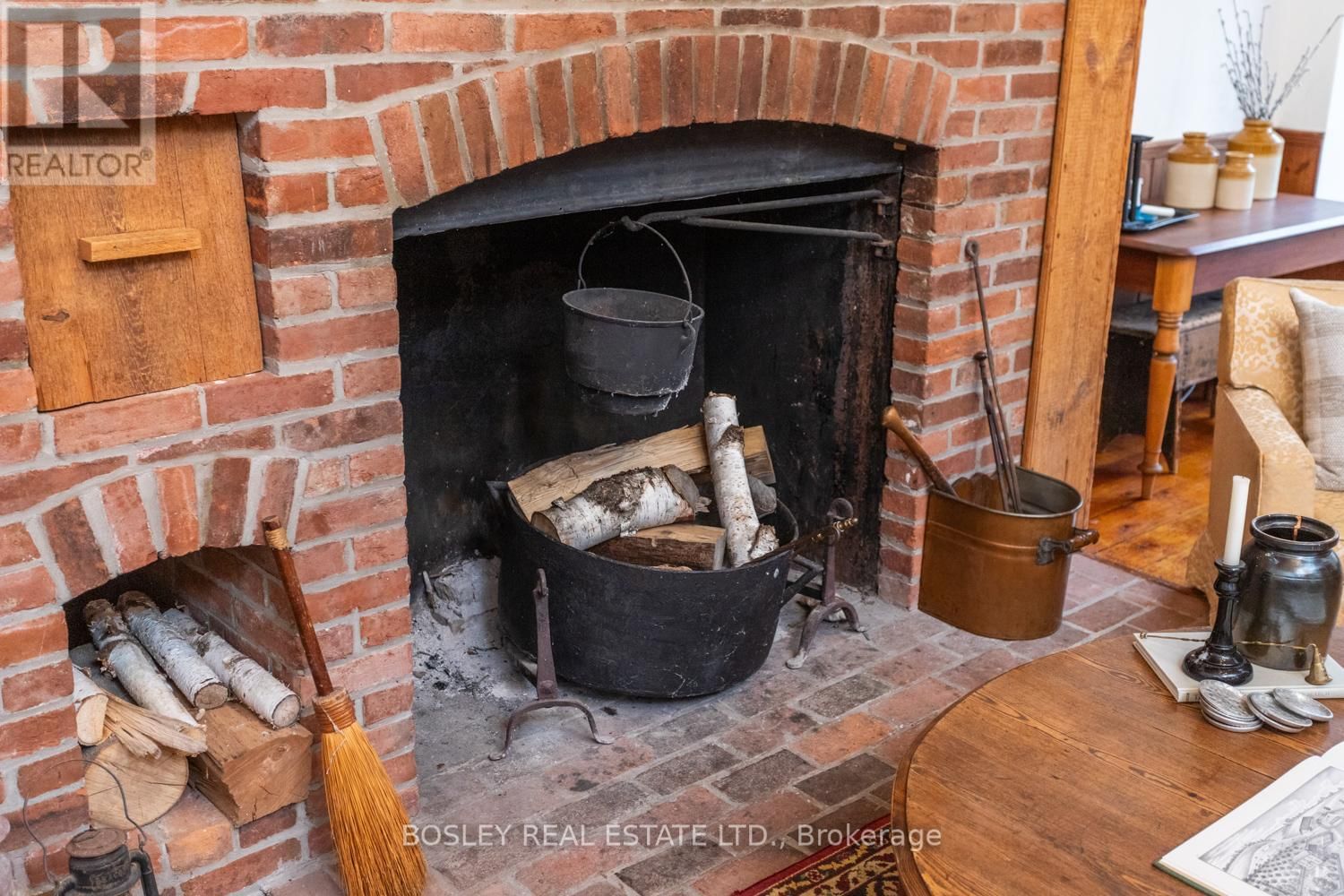 2247 VAN LUVEN ROAD Image 10