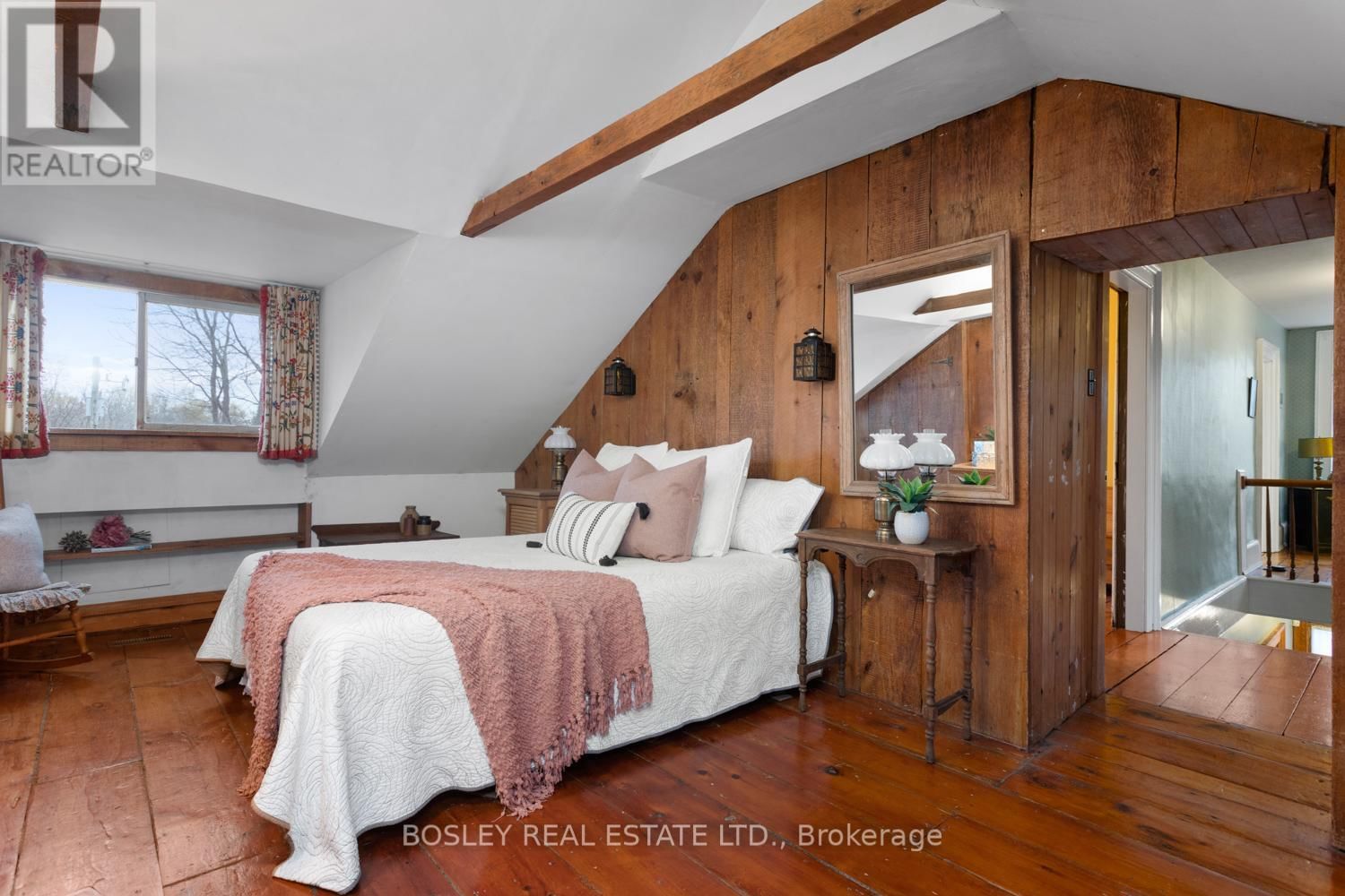 2247 VAN LUVEN ROAD Image 32