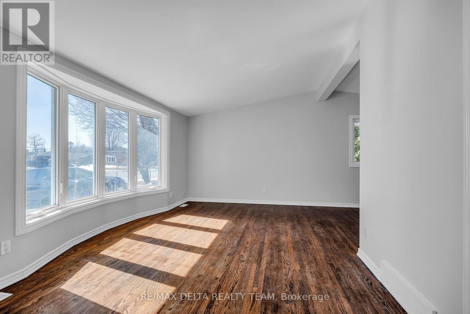239 TOMPKINS AVENUE Image 7