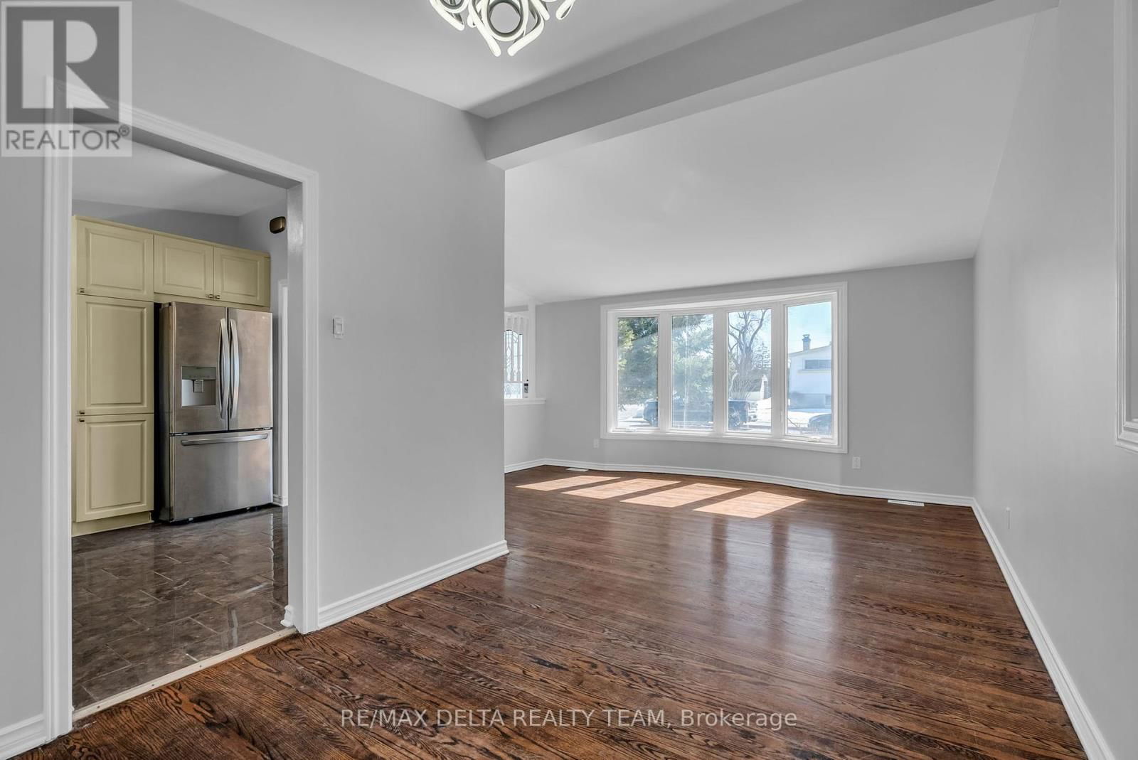 239 TOMPKINS AVENUE Image 9