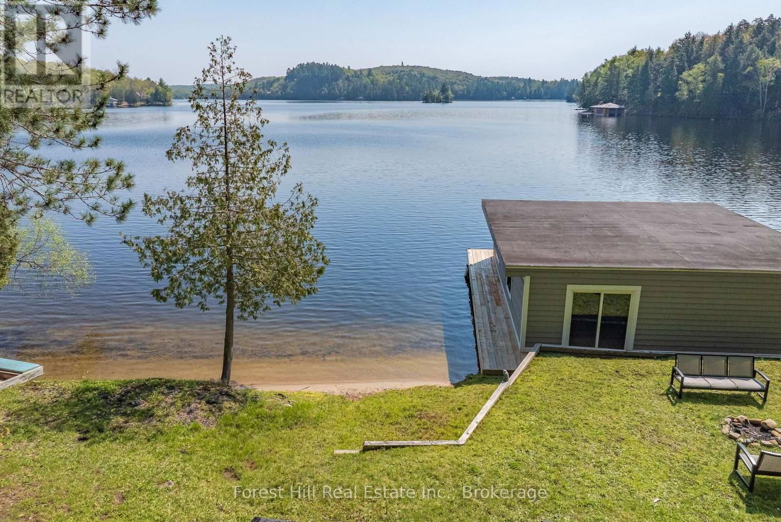 1017 WHITE PINE ROAD Image 10