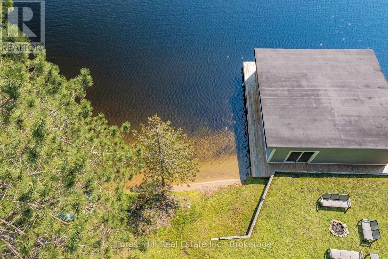 1017 WHITE PINE ROAD Image 13