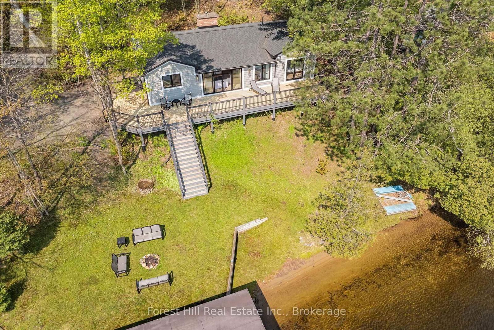 1017 WHITE PINE ROAD Image 2