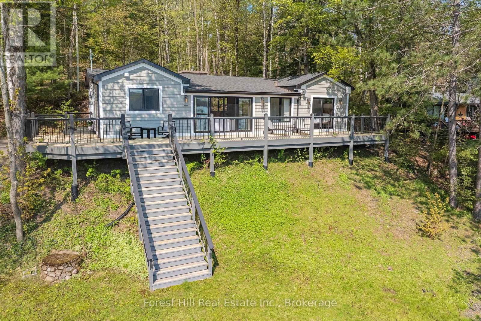 1017 WHITE PINE ROAD Image 6