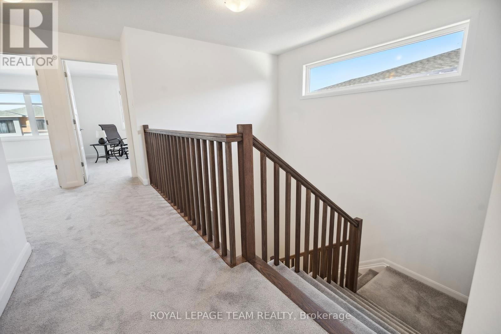 1217 DIAMOND STREET Image 19