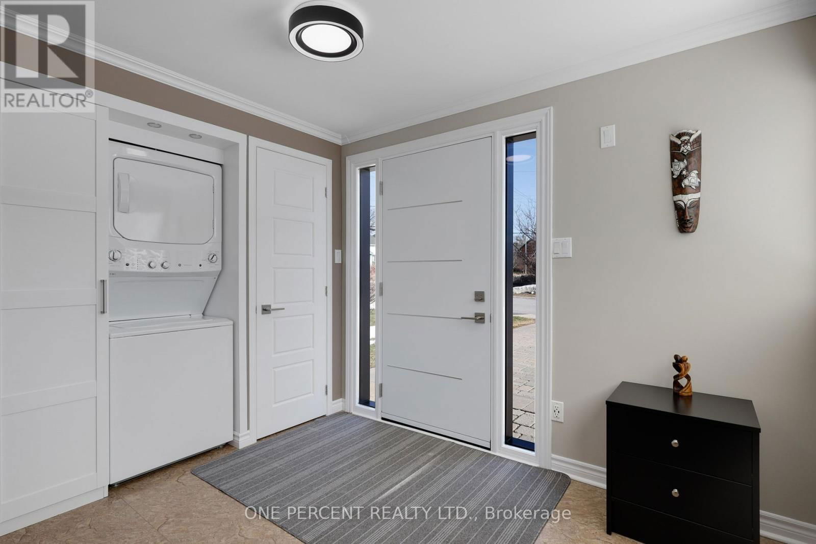 226 MCLAREN STREET Image 3