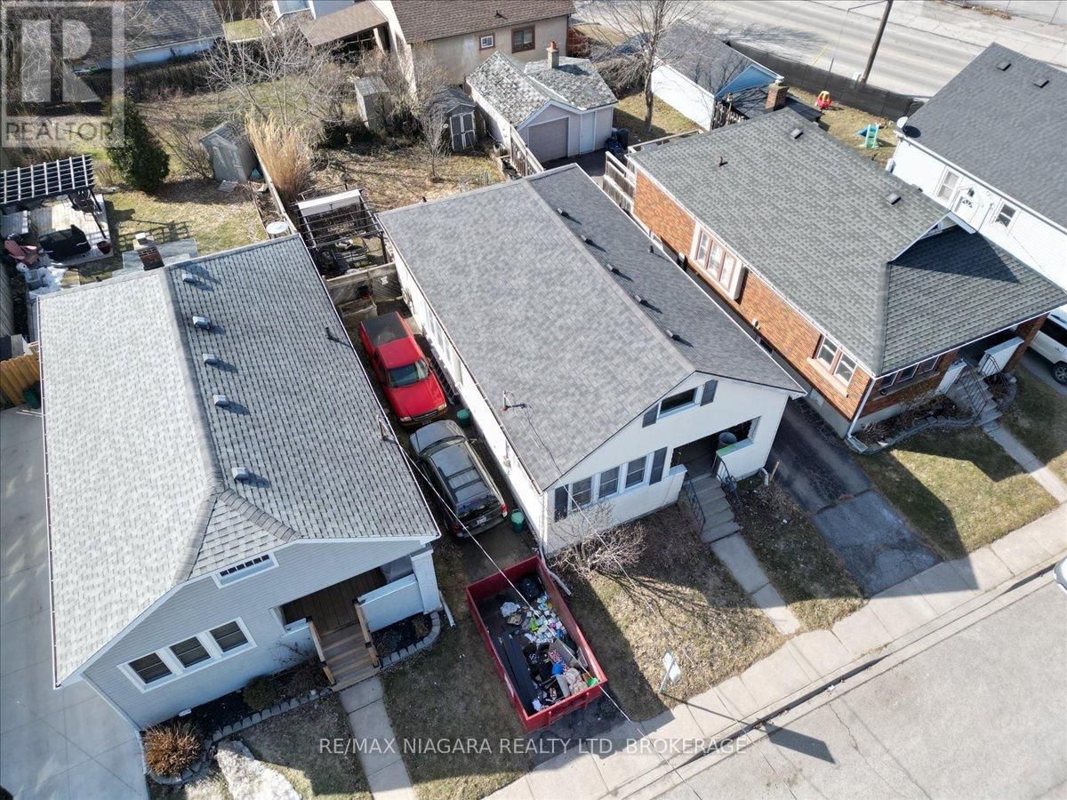 53 MARQUIS STREET Image 35