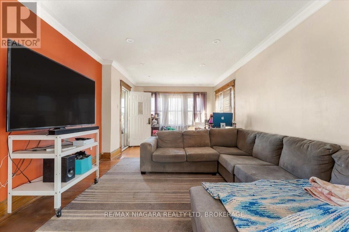 53 MARQUIS STREET Image 6