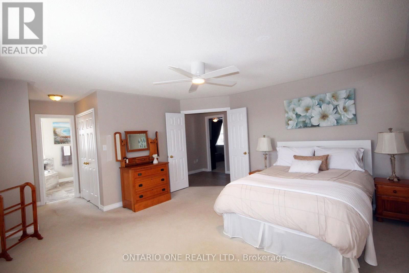 16 WOOD COURT Image 15