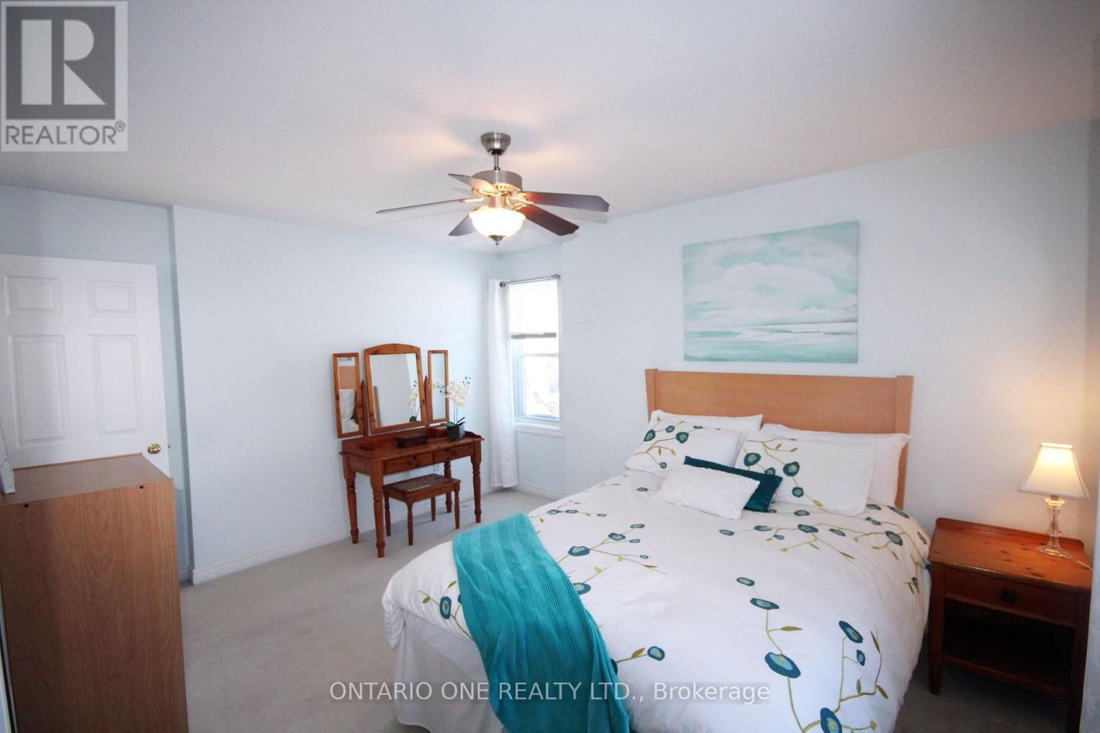 16 WOOD COURT Image 18