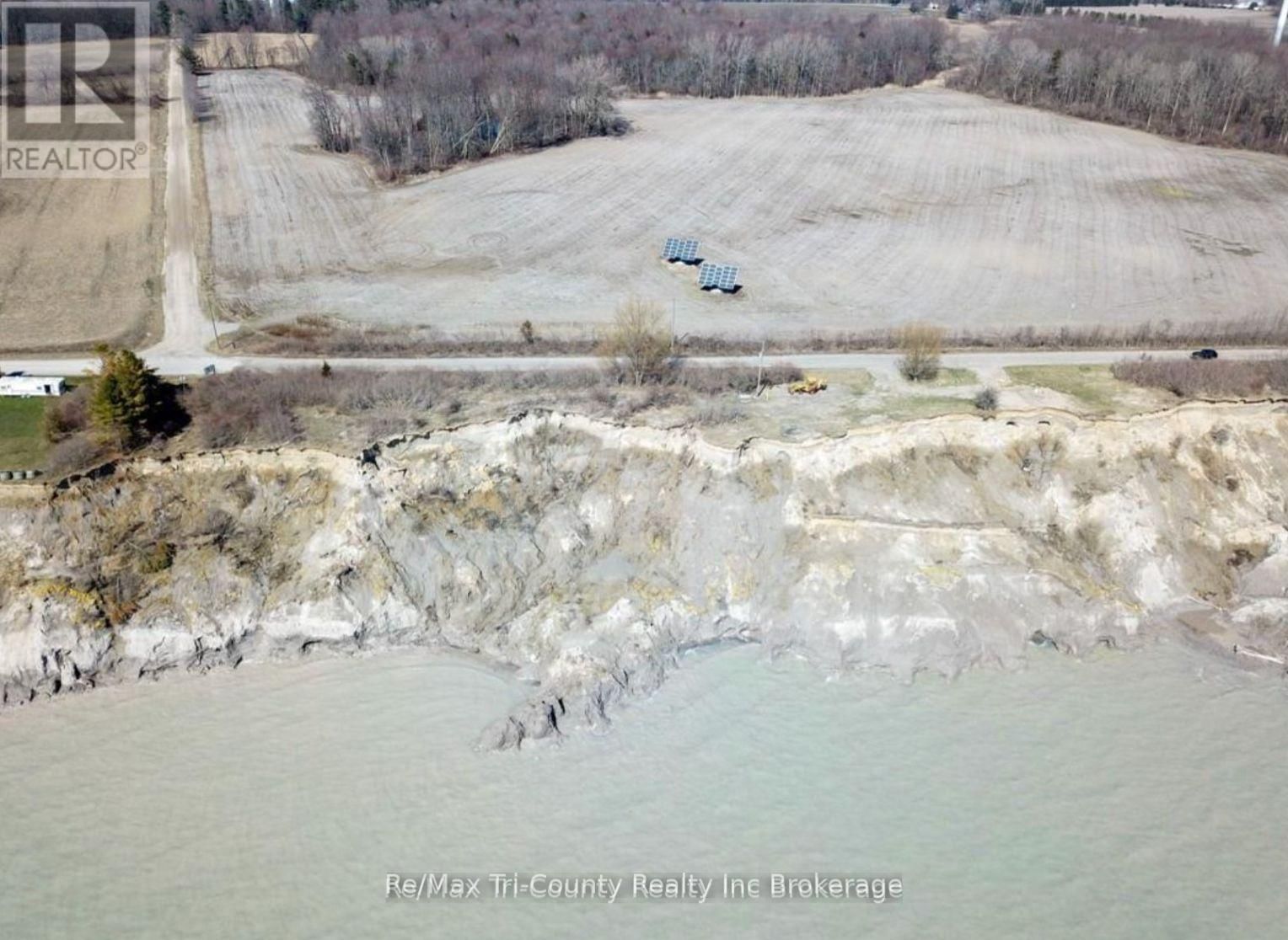 56081 LAKESHORE LINE Image 10