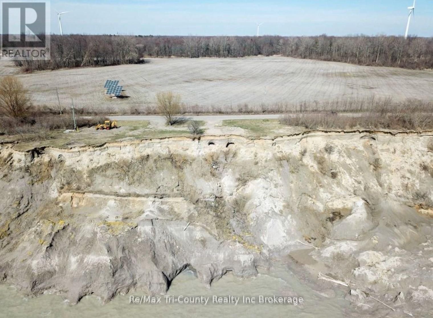 56081 LAKESHORE LINE Image 11
