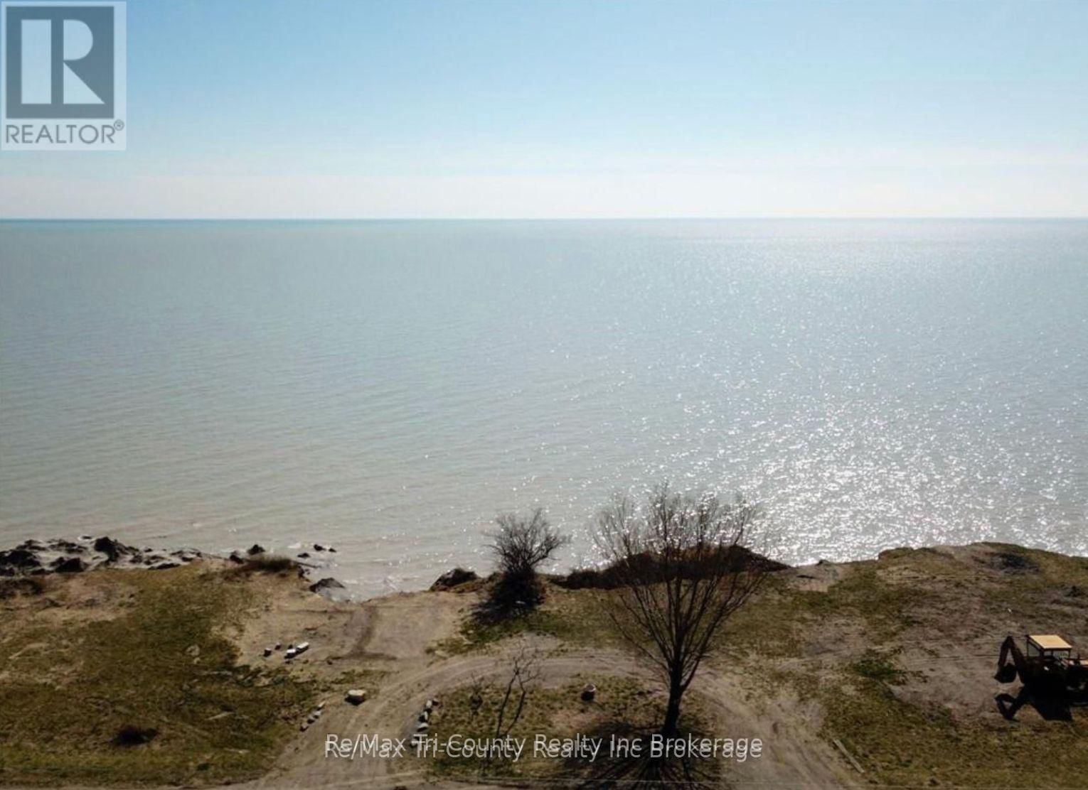 56081 LAKESHORE LINE Image 2
