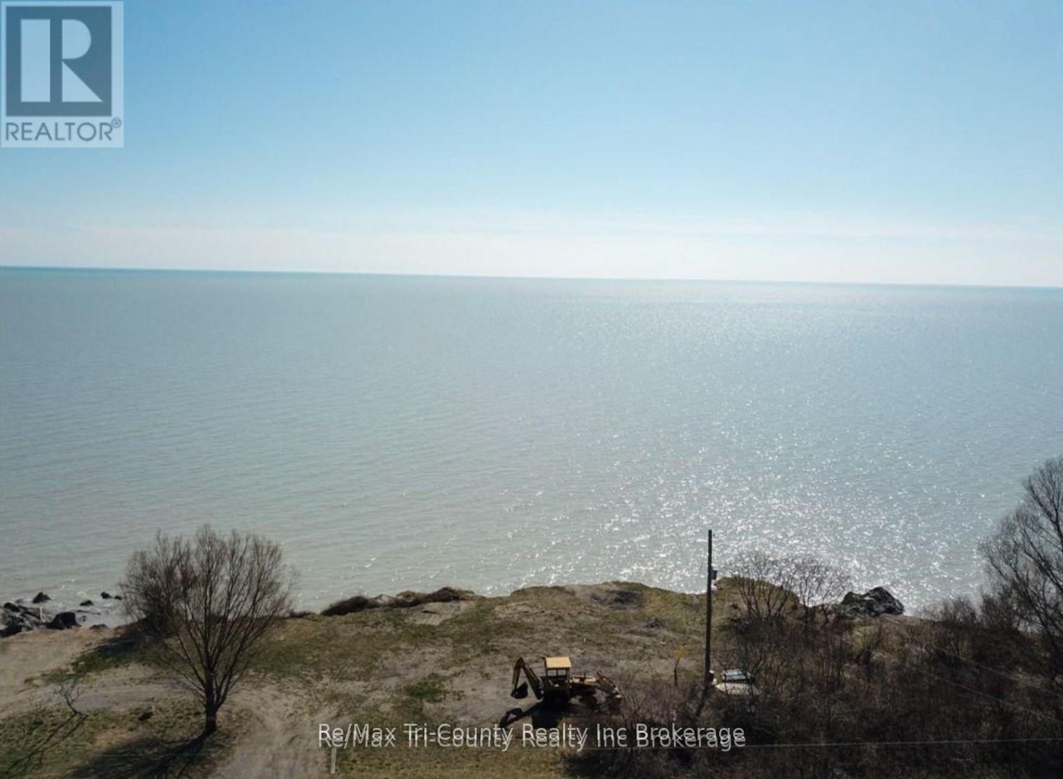 56081 LAKESHORE LINE Image 4
