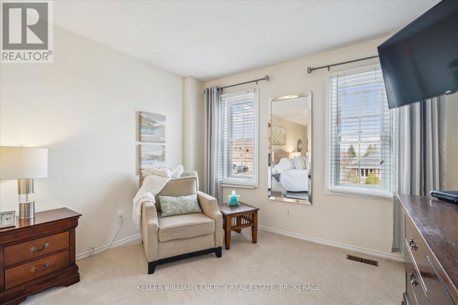 6 HEWSON DRIVE Image 17