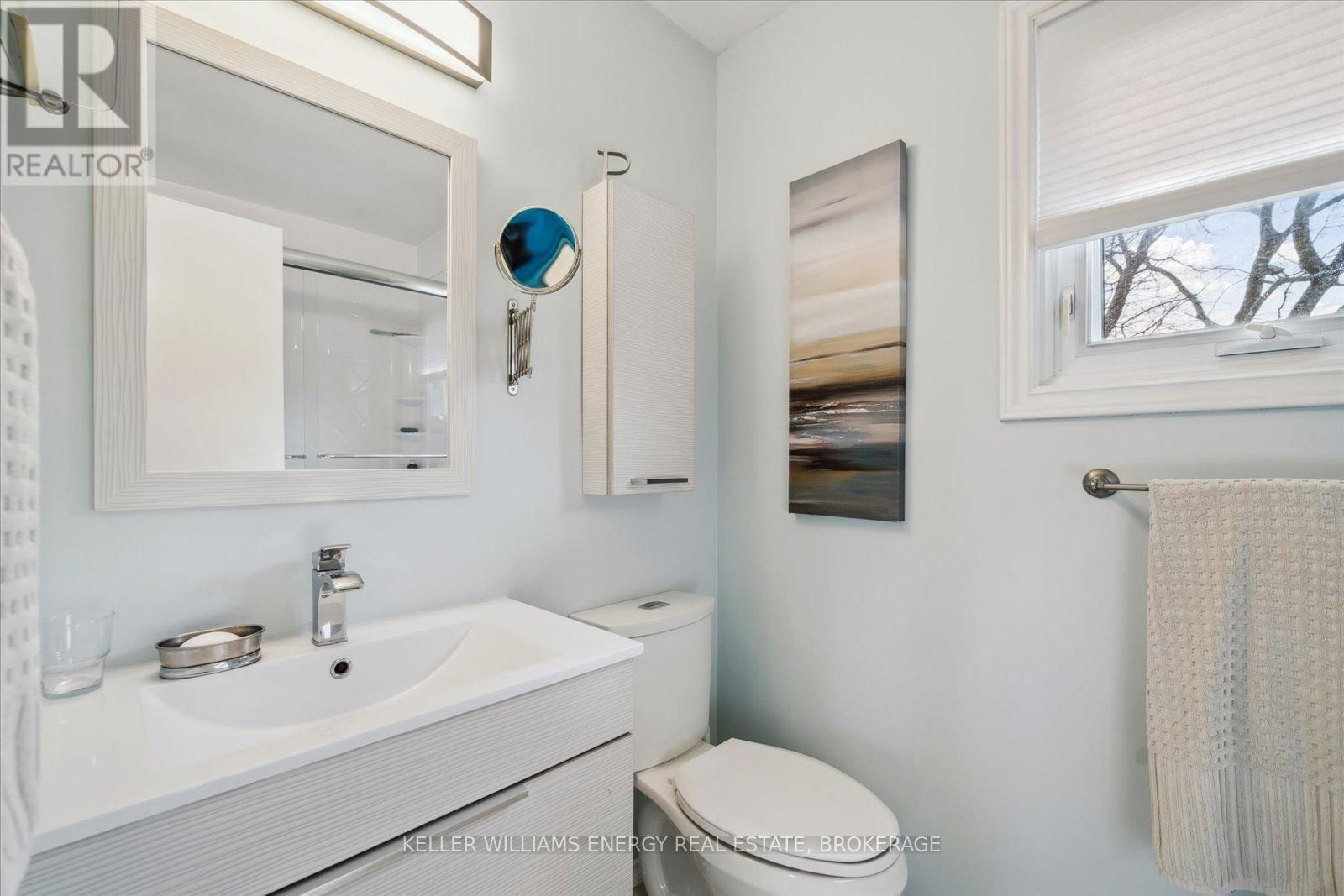 6 HEWSON DRIVE Image 19