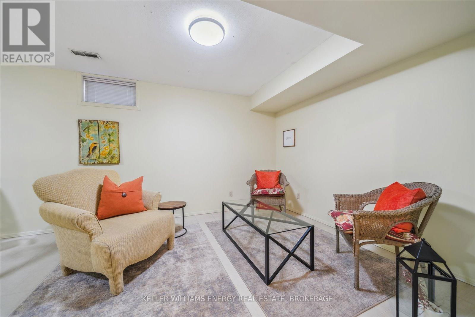 6 HEWSON DRIVE Image 24