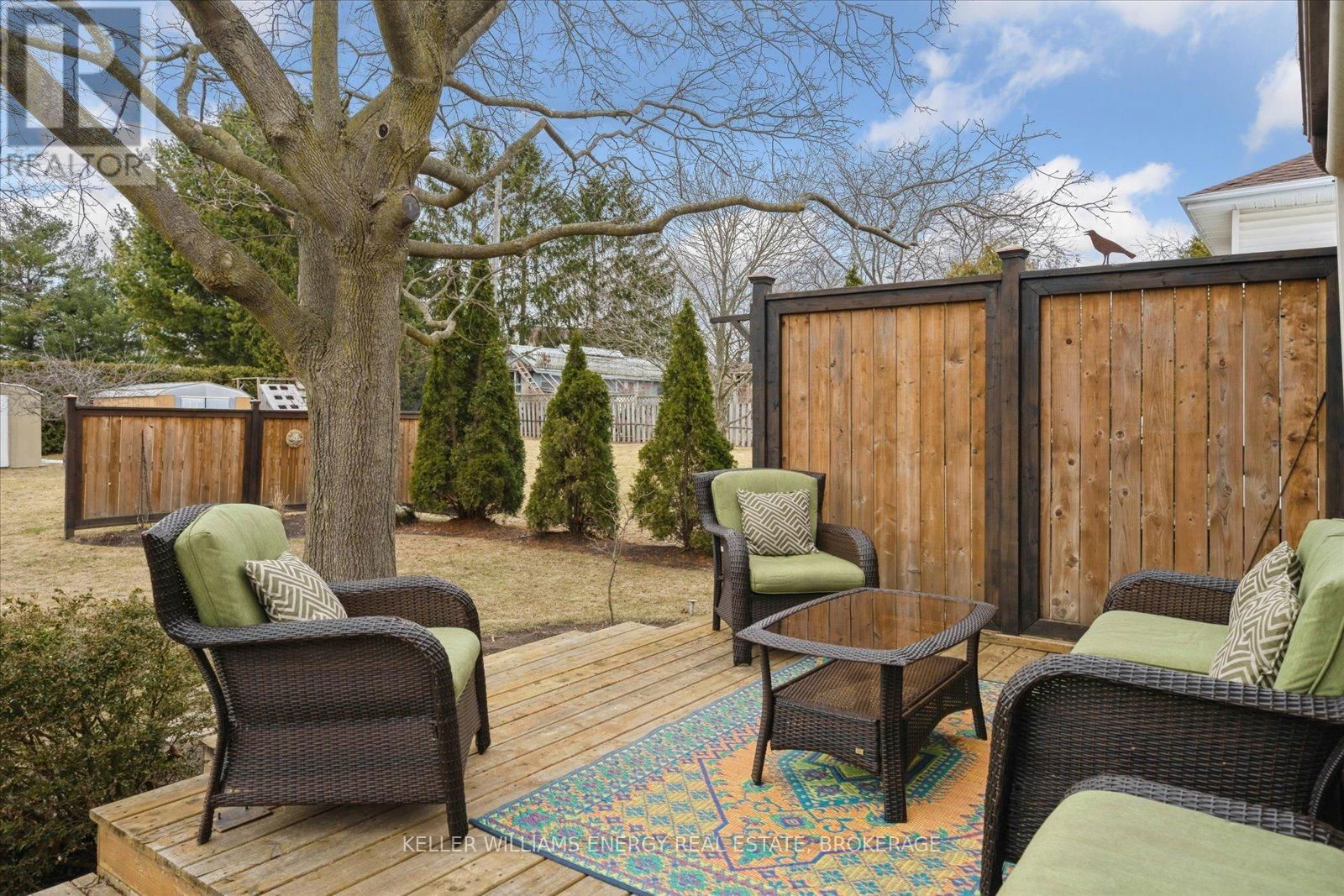 6 HEWSON DRIVE Image 27