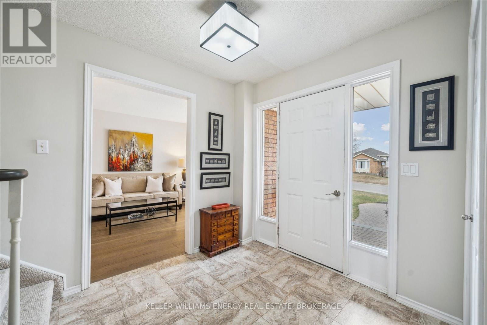 6 HEWSON DRIVE Image 3