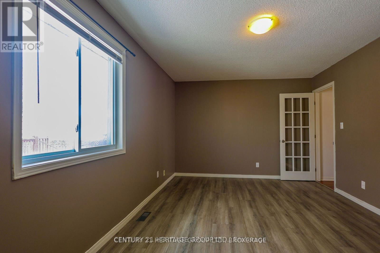 1021 GREENWOOD PARK DRIVE Image 23