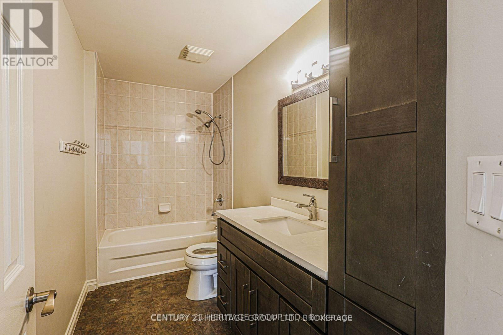 1021 GREENWOOD PARK DRIVE Image 31