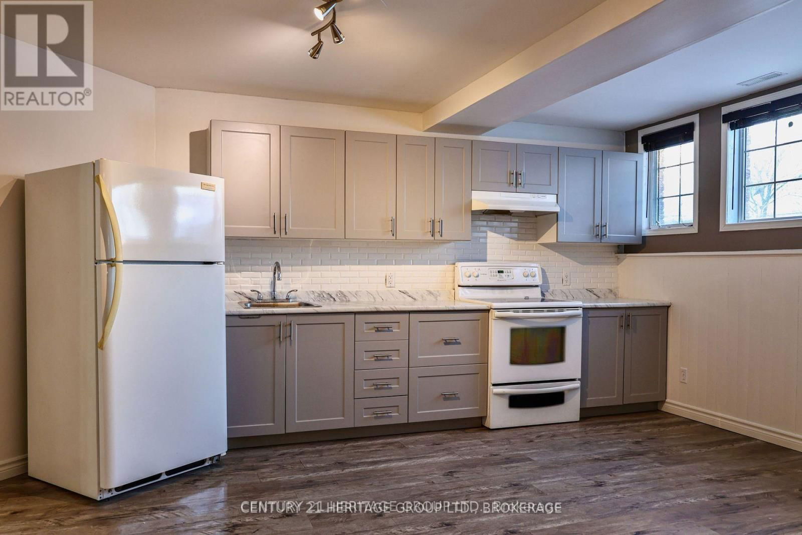 1021 GREENWOOD PARK DRIVE Image 34