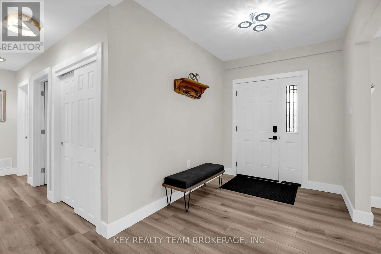13 MARSDALE DRIVE Image 12