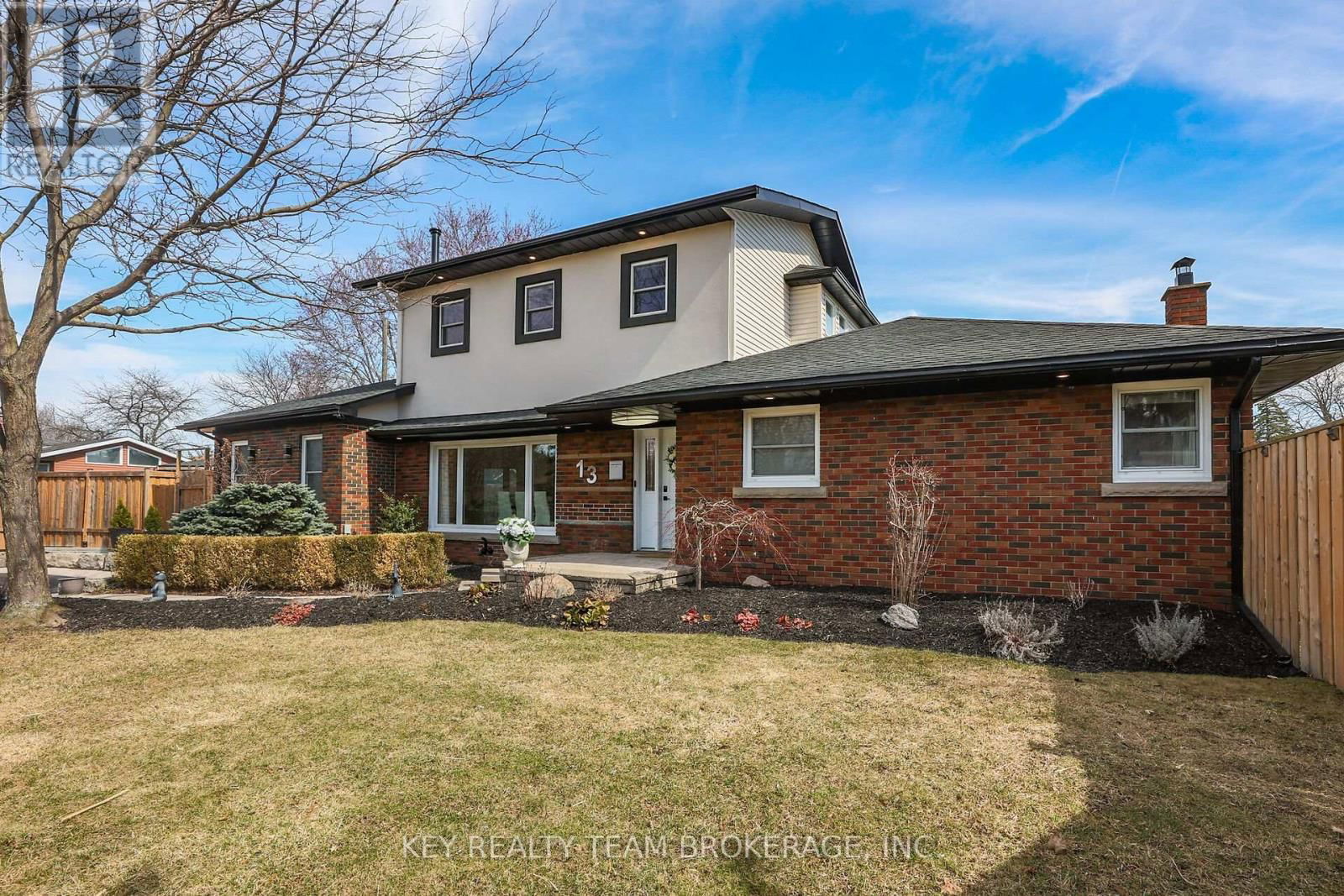 13 MARSDALE DRIVE Image 3