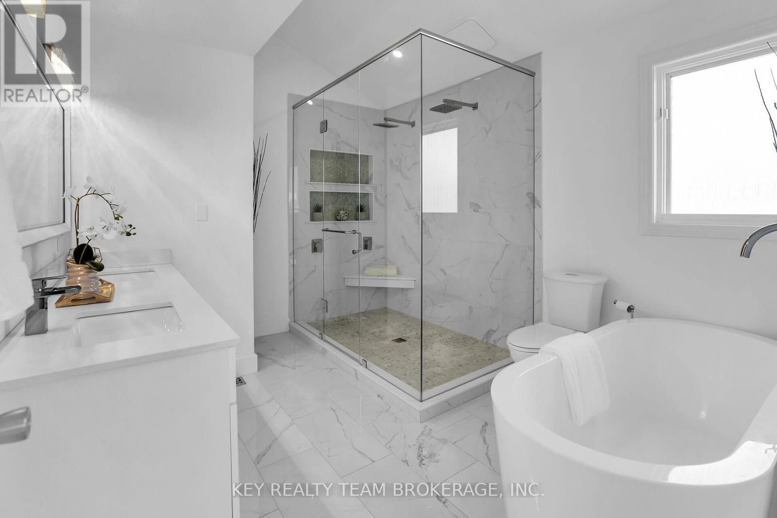 13 MARSDALE DRIVE Image 38