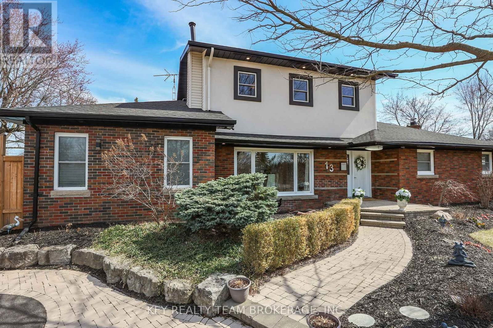 13 MARSDALE DRIVE Image 4