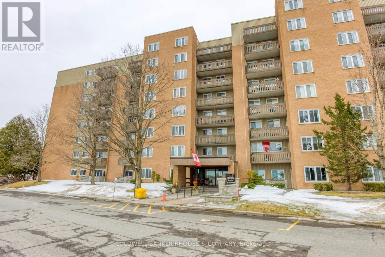 213 - 1599 LASSITER TERRACE Image 24