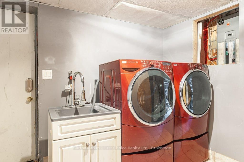 4888 LINHAVEN DRIVE Image 38